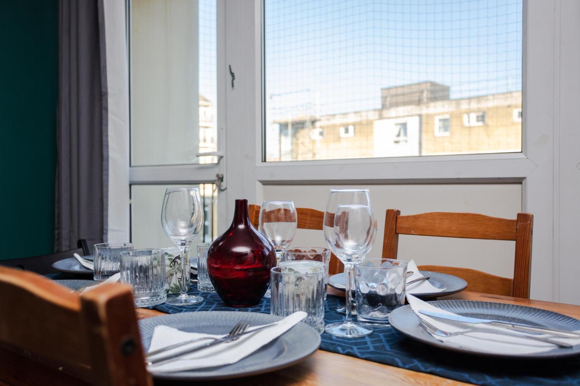 Spacious 3 Bedroom Flat In The Heart Of Shoreditch ลอนดอน ภายนอก รูปภาพ