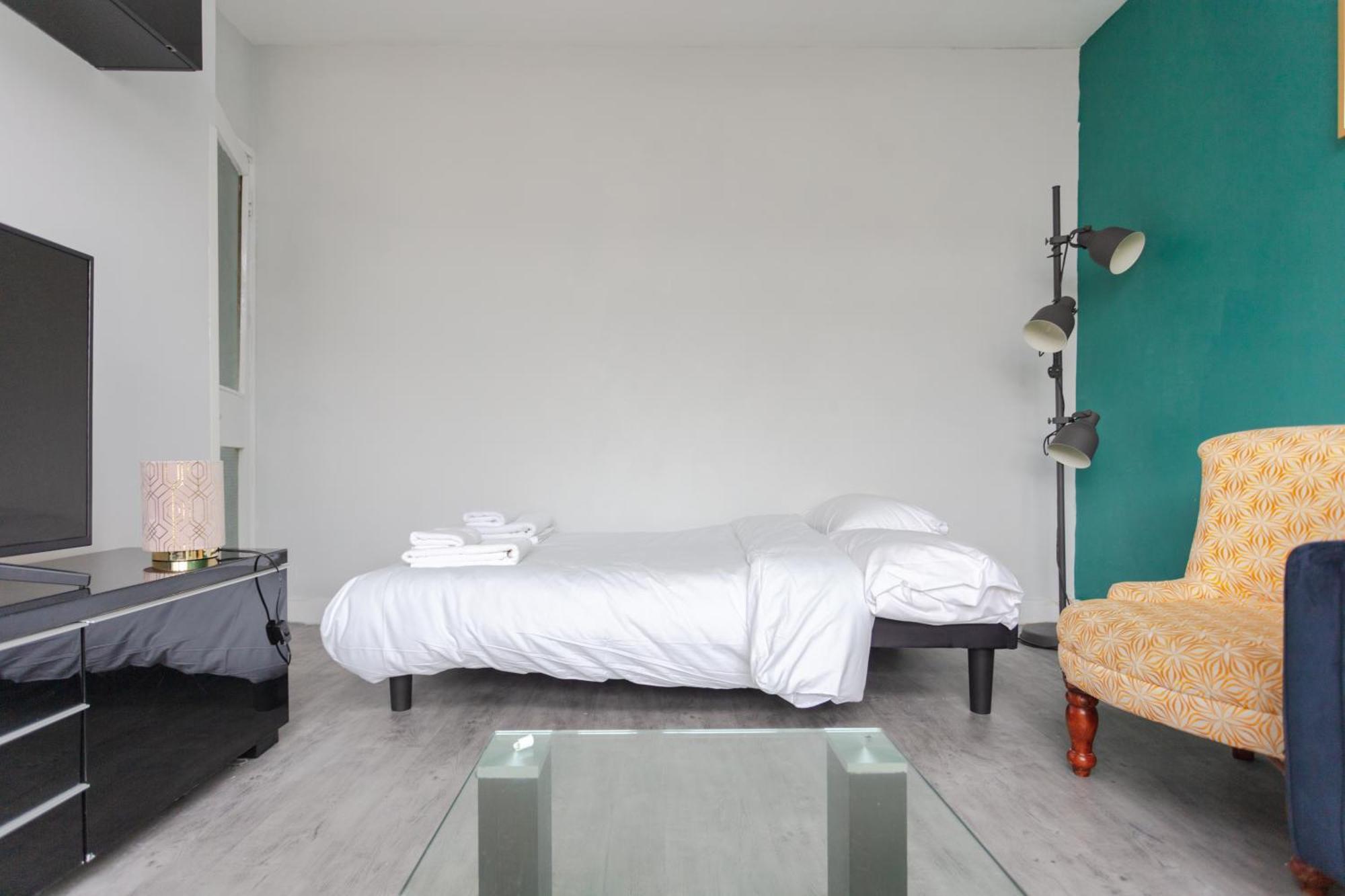 Spacious 3 Bedroom Flat In The Heart Of Shoreditch ลอนดอน ภายนอก รูปภาพ