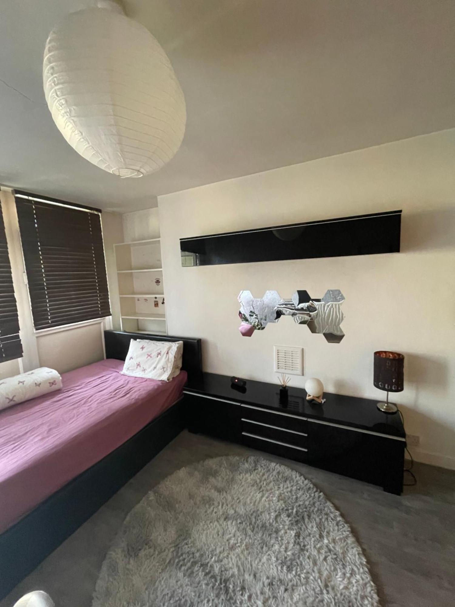 Spacious 3 Bedroom Flat In The Heart Of Shoreditch ลอนดอน ภายนอก รูปภาพ